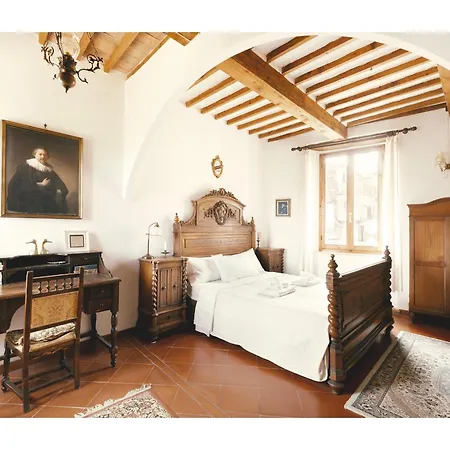 The Old Tower House Apartment *